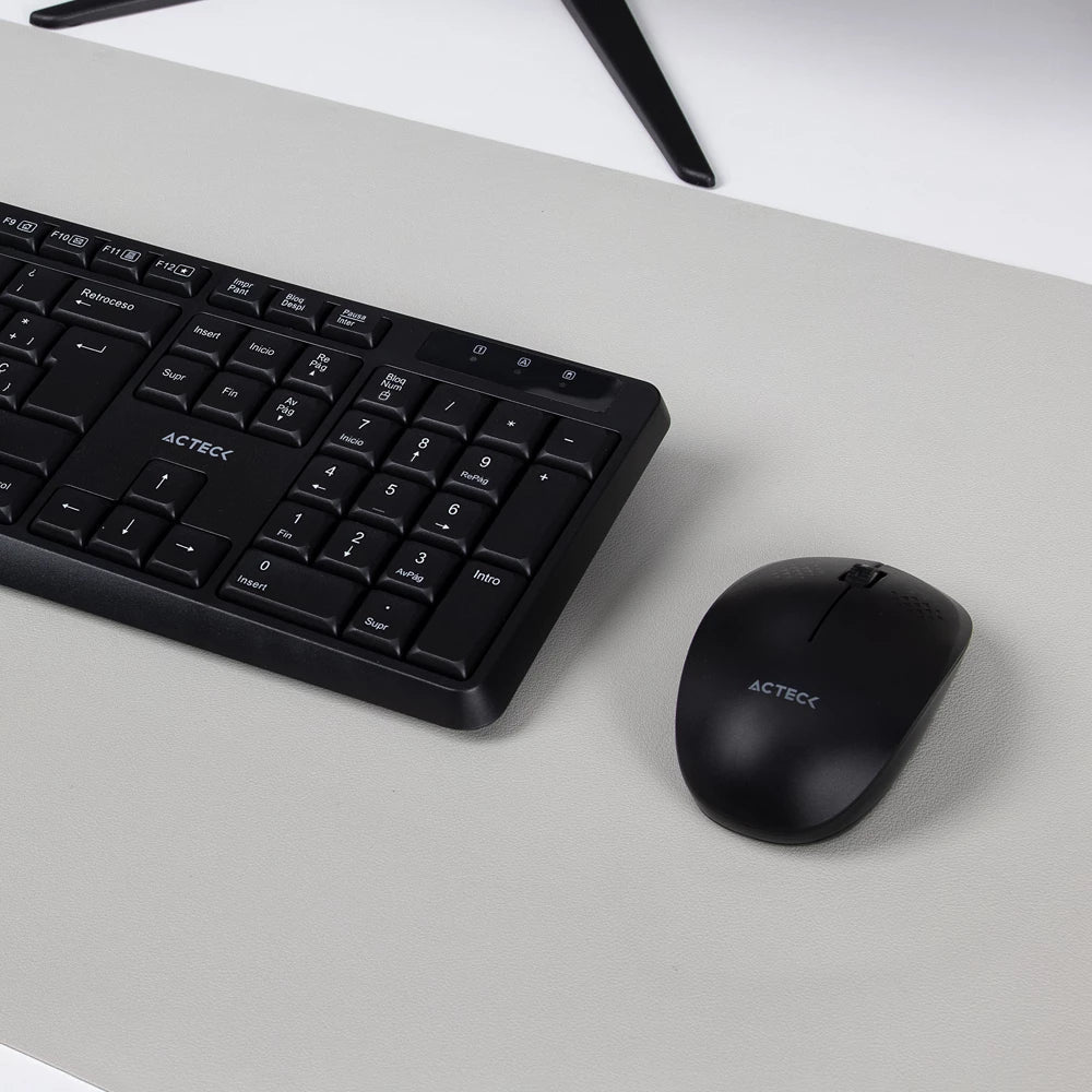 Kit Acteck Creator MK440 — Teclado y Mouse Inalámbricos con receptor USB, teclado de 105 teclas y mouse óptico con 1000 DPI, acabado en negro.
