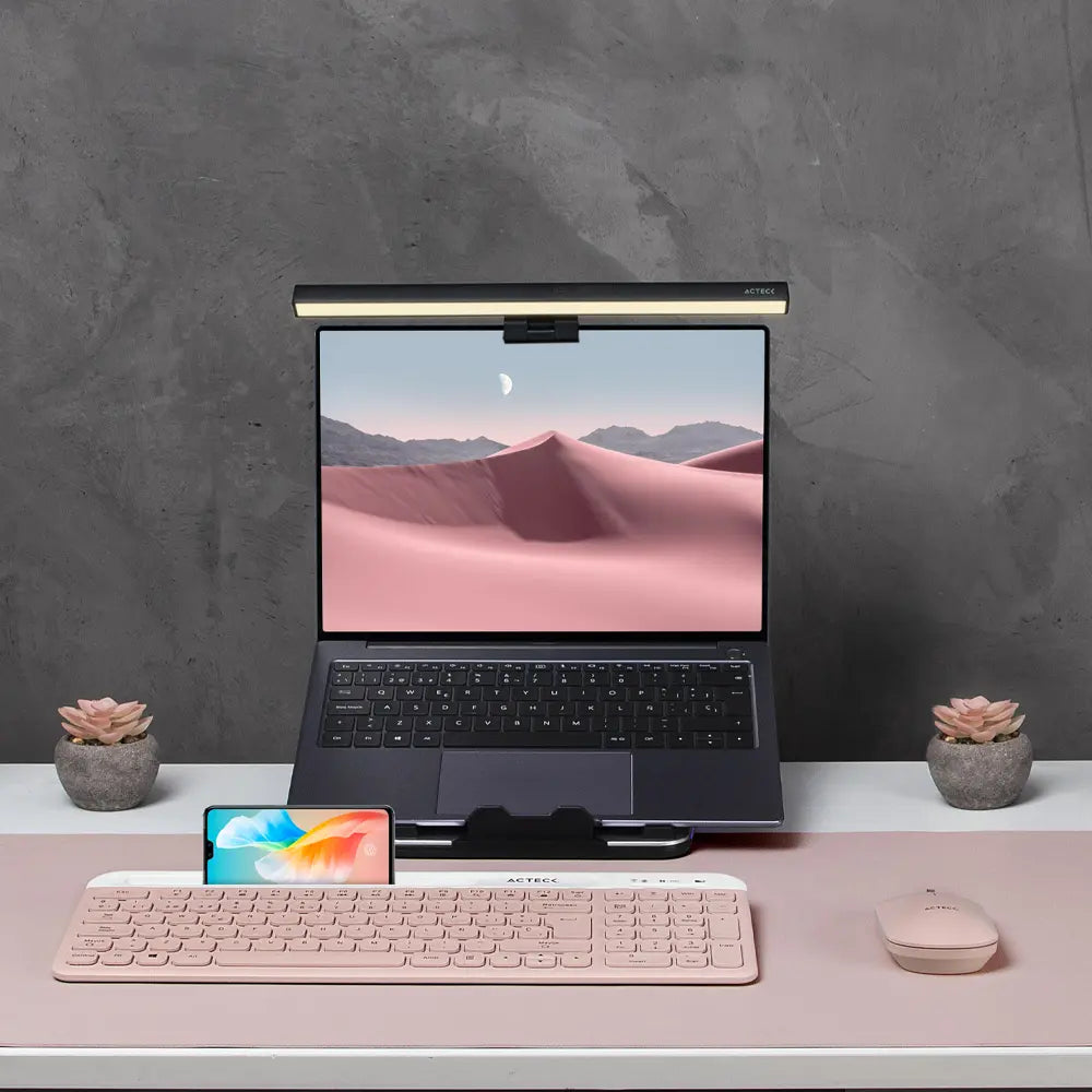 Kit Acteck Creator Virtuos Silk MK720 — Teclado y Mouse Inalámbricos, con conectividad dual Bluetooth + USB, batería recargable, teclado en español de 100 teclas con funciones multimedia y mouse óptico de hasta 4000 DPI, color rosa.